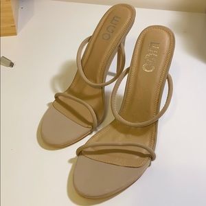 Nude mules